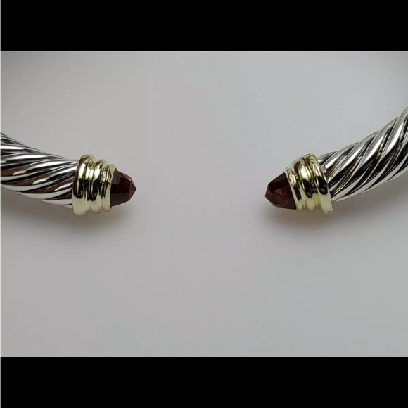 David Yurman Cable Classics Bracelet with Garnet and 14K Gold, 5mm - Picture 5 of 8